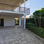 Villa Leuka San Lorenzo *